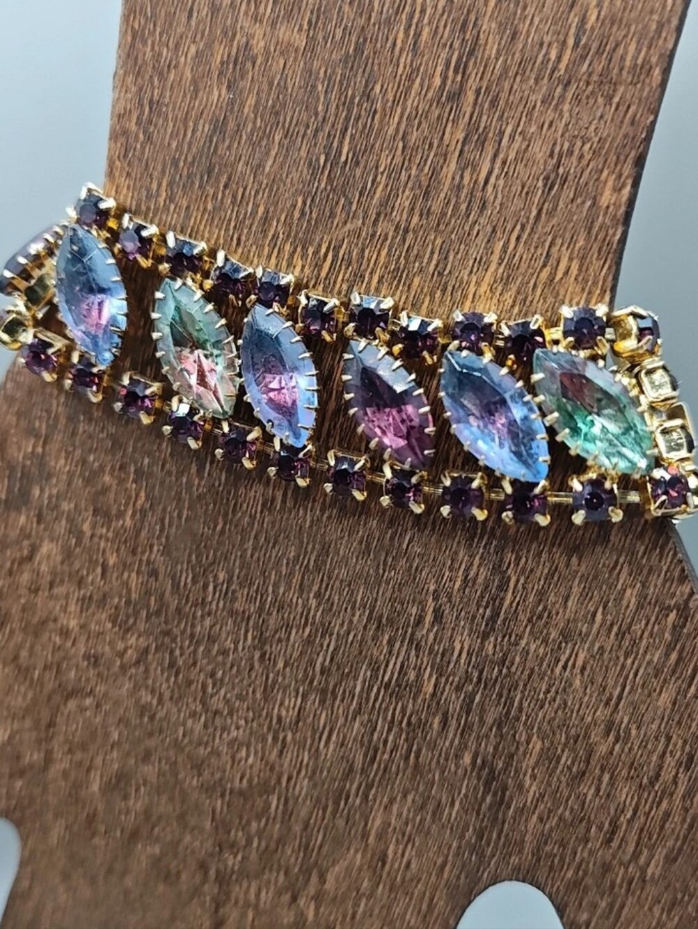 Vtg 50s MCM Northern Lights Bracelet Purple Rhinestones AB Rainbow Crystals 6.5"